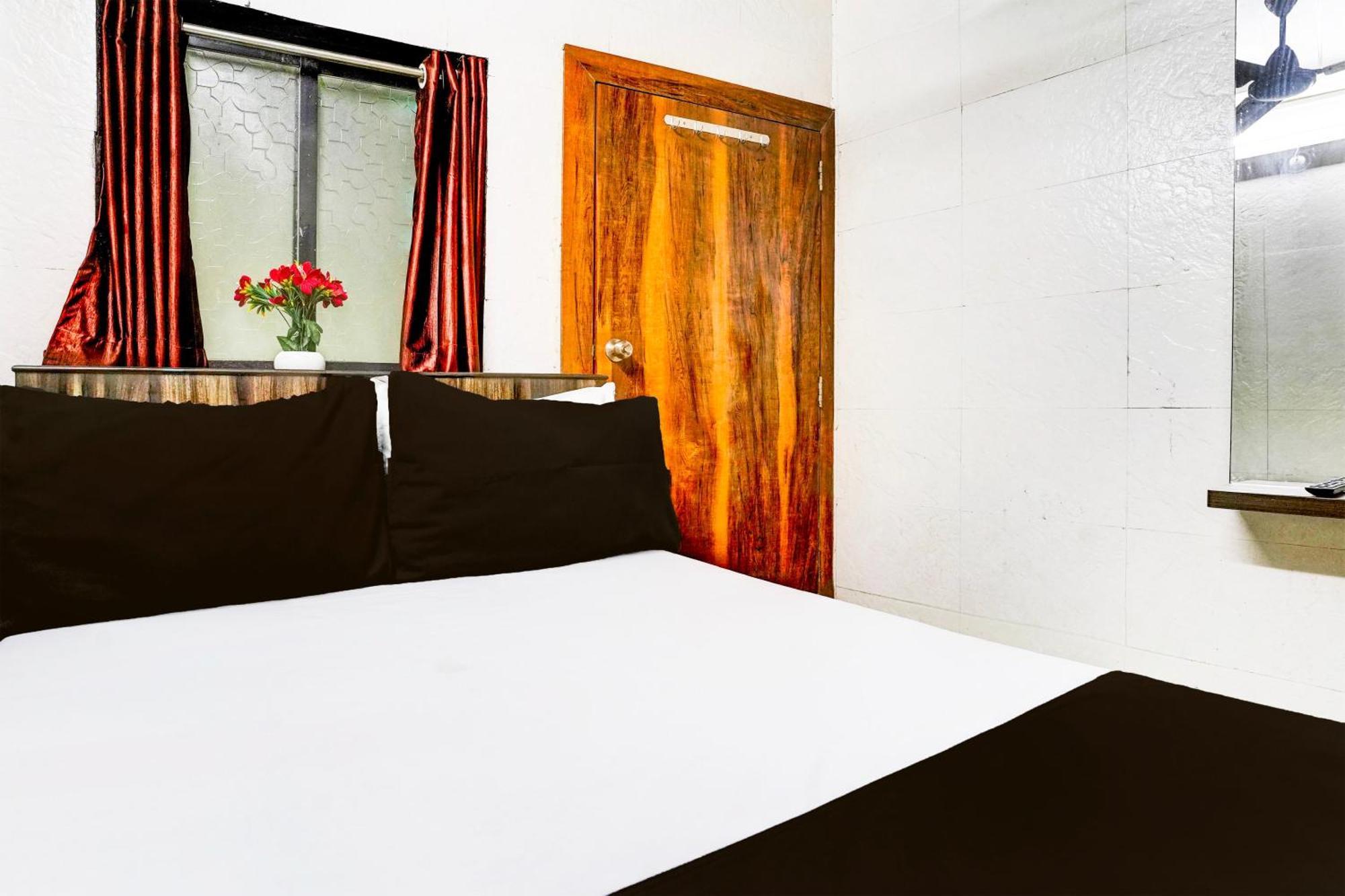Super Hotel O Dombivali Formerly Pk Lodging Dombivli Екстериор снимка